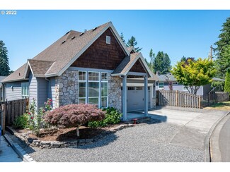 1461 SE Centurion Ln, Gresham, OR 97080