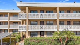 4920 Locust St NE Unit B106, Saint Petersburg, FL 33703