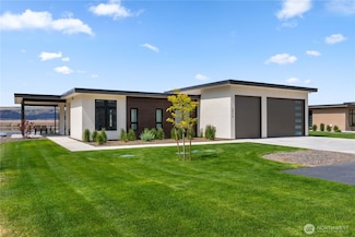 9016 Tendril Ln NW, Quincy, WA 98848