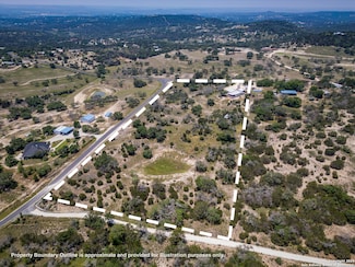 111 Stony Hills Rd, Center Point, TX 78010
