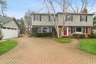 401 S Carlyle Place, Arlington Heights, IL 60004