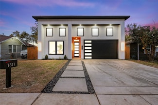 2626 Southland St, Dallas, TX 75215