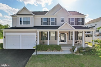 15888 Aerial View Rd, Woodbridge, VA 22193
