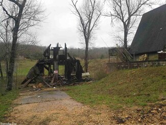 8 Kiwanie Cir, Hardy, AR 72542