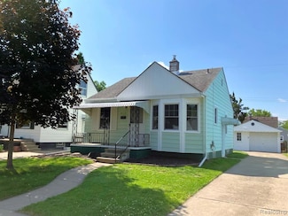 8112 Coolidge, Center Line, MI 48015