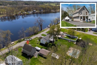 325 River Rd, Stillwater, NY 12170