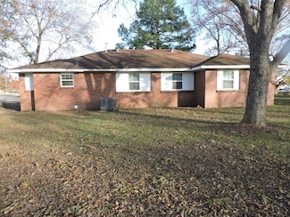88 Huston St, Waldron, AR 72958