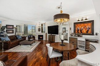 700 W Harbor Dr Unit 1505, San Diego, CA 92101