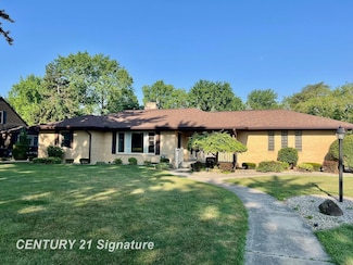 1751 Lathrup Ave, Saginaw, MI 48638
