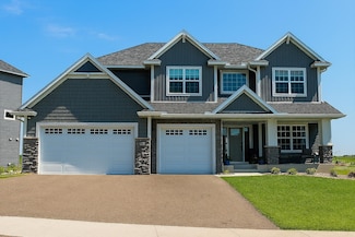 19600 Harbor Dr, Lakeville, MN 55044
