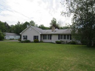 3683 Arcadia Zurich Norris Rd, Lyons, NY 14489
