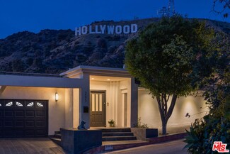 3373 Deronda Dr, Los Angeles, CA 90068