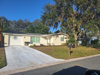 3627 Luma Dr, Holiday, FL 34691