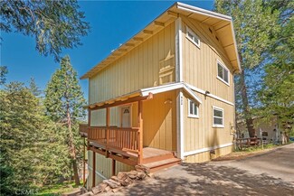 932 Arbula Dr, Crestline, CA 92325