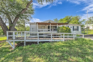 105 Church St, Bruceville-Eddy, TX 76630