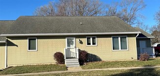 206 SE 8th St, Panora, IA 50216