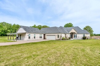4270 Mebane Rd, Oakland, TN 38060