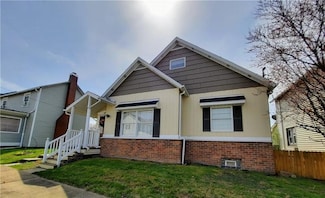 1011 Maple St, Natrona Heights, PA 15065