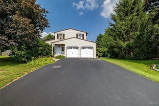 8379 Golden Larch Ln, Liverpool, NY 13090