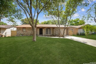 4310 Sun Vista Ln, San Antonio, TX 78217