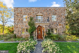 3 Center Rd, Towson, MD 21286