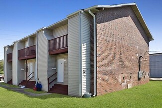 713 Woodland Dr, La Place, LA 70068