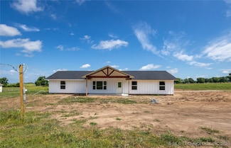 5256 Primrose Ln, Davis, OK 73030