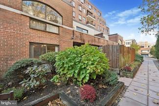 200 10 Lombard St Unit GU11, Philadelphia, PA 19147