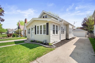 456 S 72nd St, Milwaukee, WI 53214