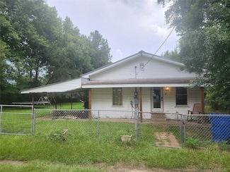 1325 Robinson Rd, Silsbee, TX 77656