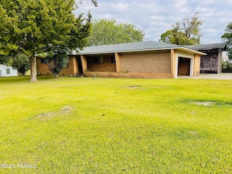 306 W Hill St, Washington, LA 70589