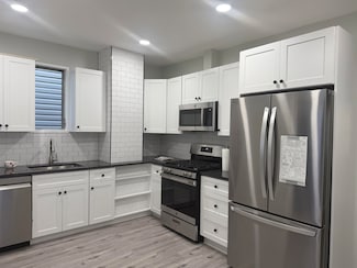 329 36th St Unit 2, Union City, NJ 07087