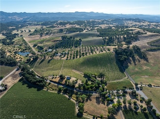 9480 Chimney Rock Rd, Paso Robles, CA 93446