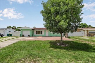 4232 22nd Ave SW, Naples, FL 34116