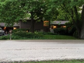 110 Rainbow Dr, Sleepy Hollow, IL 60118