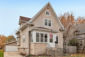 496 Monmouth St, Fond Du Lac, WI 54937