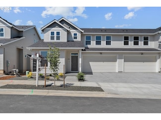 195 SE Acacia Dr, Gresham, OR 97080