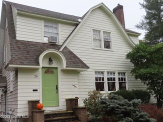 20 Pinedale Ave, Delmar, NY 12054