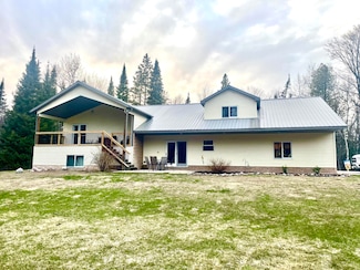 327 W 16 Mile Rd, Sault Sainte Marie, MI 49783