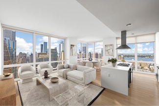 247 W 46th St Unit 3702, New York, NY 10036