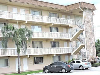 300 Village Green Cir S Unit 2200, Palm Springs, FL 33461