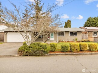 612 S 188th St, Seattle, WA 98148