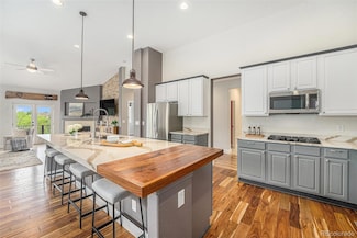 17935 W 77th Dr, Arvada, CO 80007