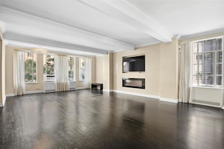 340 W 57th St Unit 2B, New York, NY 10019