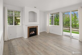 3500 E Lake Sammamish Pkwy SE Unit 1-101, Sammamish, WA 98075