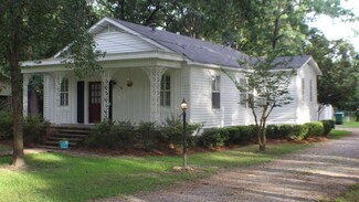 448 E Academy St, Canton, MS 39046