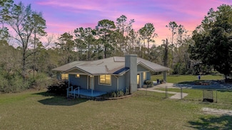 11519 W Confederate Dr, Glen Saint Mary, FL 32040