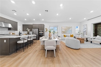 290 Tank, Irvine, CA 92618