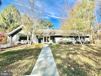 1034 Bryn Mawr Ave, Penn Valley, PA 19072
