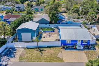 318 Eastwood Ln, Daytona Beach, FL 32118